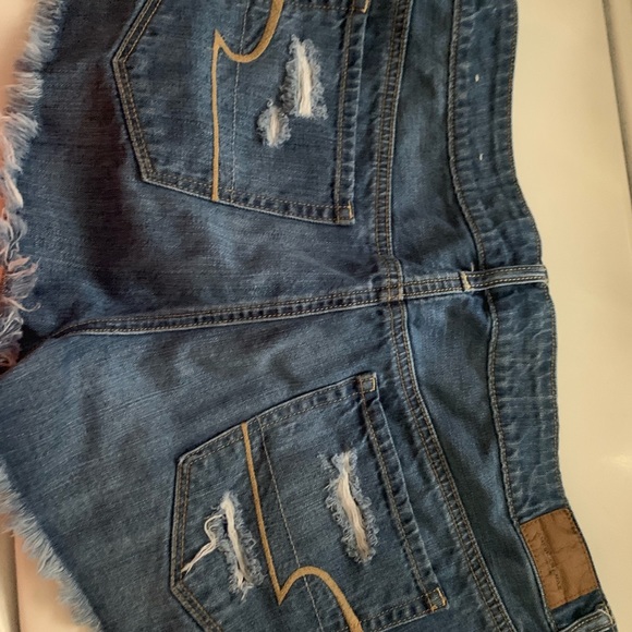 AE shorts - Picture 2 of 2